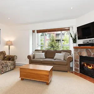 Bear Apartment